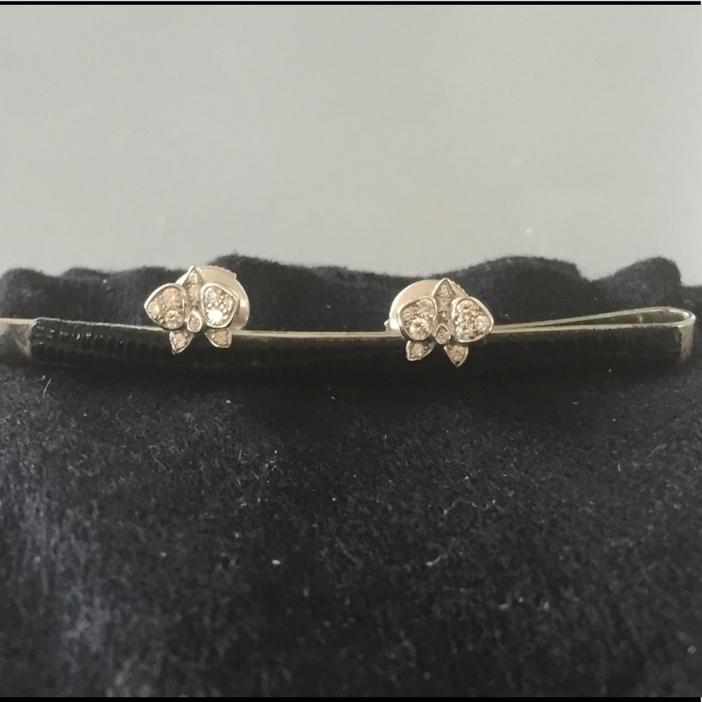 Cartier 18k Diamond Caresse D'Orchidees Earrings